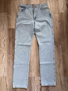Wrangler Women's Straight Leg Jeans — Light Wash Blue